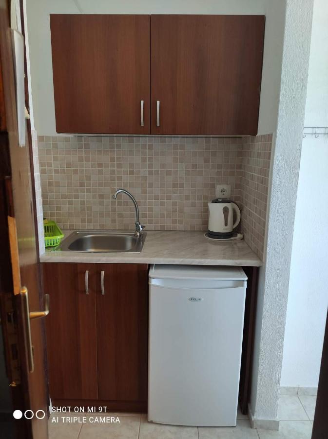 Sivota Rooms Athanasiou エクステリア 写真