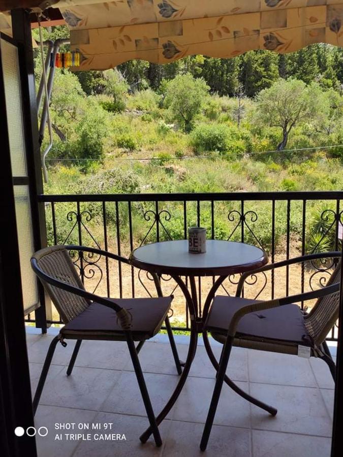 Sivota Rooms Athanasiou エクステリア 写真